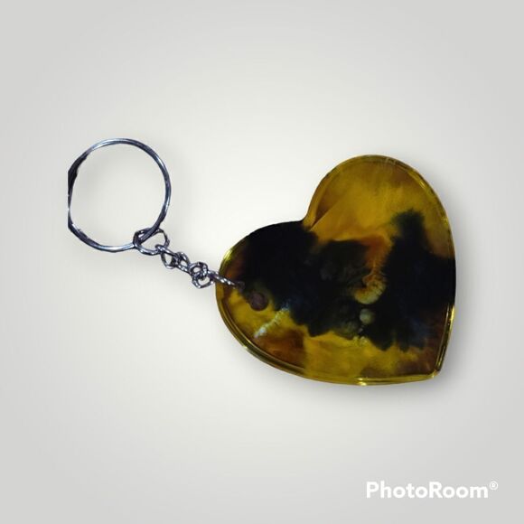 Melanie Martinez Yellow Ink Heart Keychain (Z167) - Picture 7 of 9